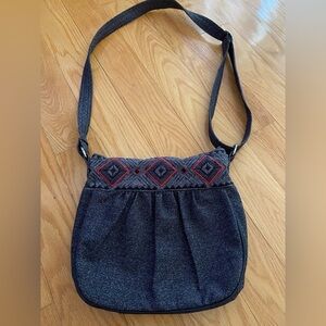 Jak’s Crossbody Bag with Tribal Design